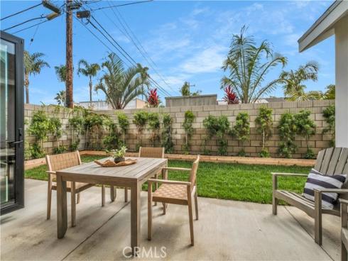 20582  Goshawk   Lane, Huntington Beach, CA