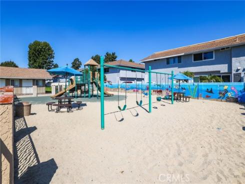 9687  Kensington   Drive, Huntington Beach, CA