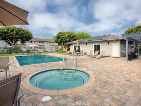 4681  Pinecrest  19  Circle, Huntington Beach, CA