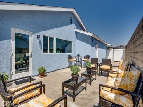 6502  Farinella   Drive, Huntington Beach, CA