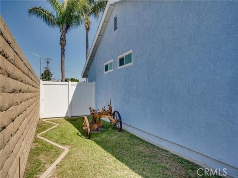 6502  Farinella   Drive, Huntington Beach, CA