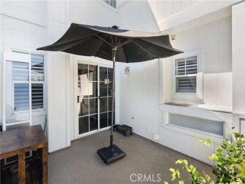 18721  Chapel   Lane, Huntington Beach, CA