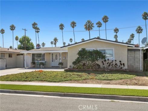 18301  Pammy   Lane, Huntington Beach, CA