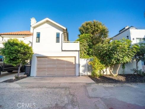 207  21st   Street, Huntington Beach, CA