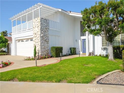 15562  Placid   Circle, Huntington Beach, CA