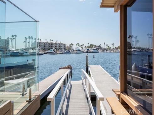 17109  Edgewater   Lane, Huntington Beach, CA