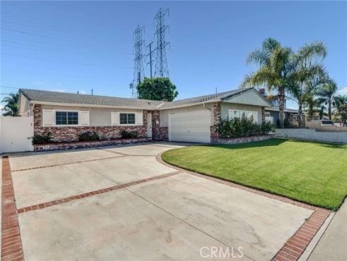 16722  Lucia   Lane, Huntington Beach, CA