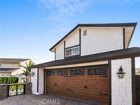 17902  Bolton   Circle, Huntington Beach, CA