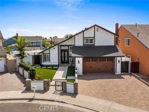 17902  Bolton   Circle, Huntington Beach, CA