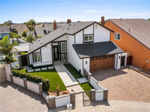 17902  Bolton   Circle, Huntington Beach, CA