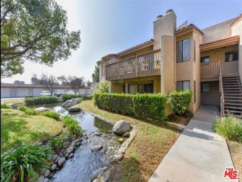 4791  Lago  103  Drive, Huntington Beach, CA