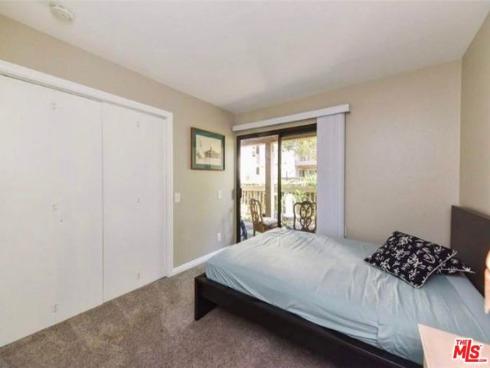 4791  Lago  103  Drive, Huntington Beach, CA