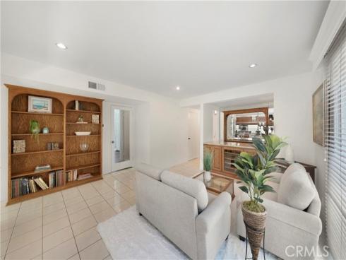 4162  Pierson   Drive, Huntington Beach, CA