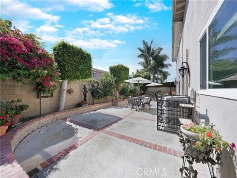 4162  Pierson   Drive, Huntington Beach, CA