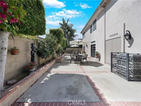 4162  Pierson   Drive, Huntington Beach, CA