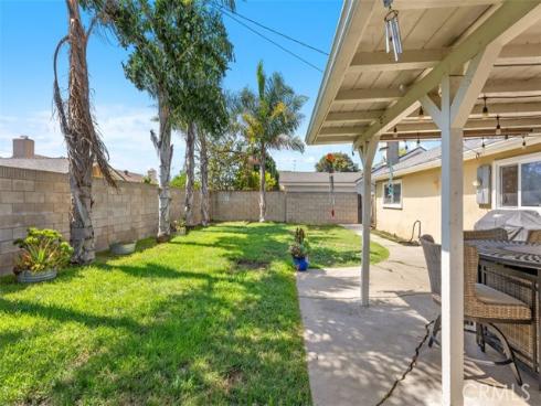 5602  Castle   Drive, Huntington Beach, CA