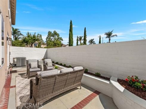 18752  Park Brook   Lane, Huntington Beach, CA