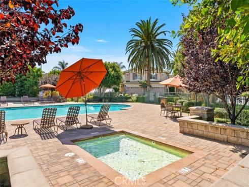 18752  Park Brook   Lane, Huntington Beach, CA