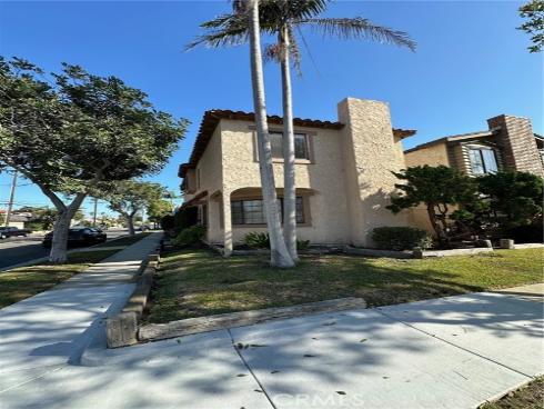 528  18th  , Huntington Beach, CA