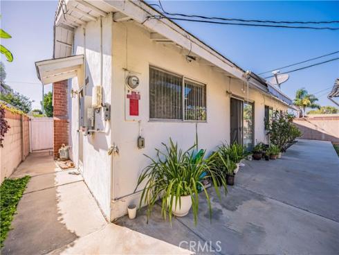 15882  Pilgrim   Circle, Huntington Beach, CA