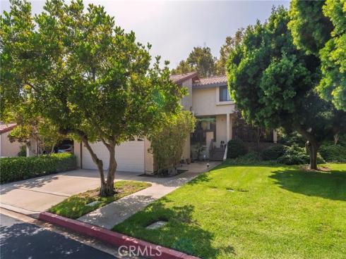 19541  Sardinia  46  Lane, Huntington Beach, CA