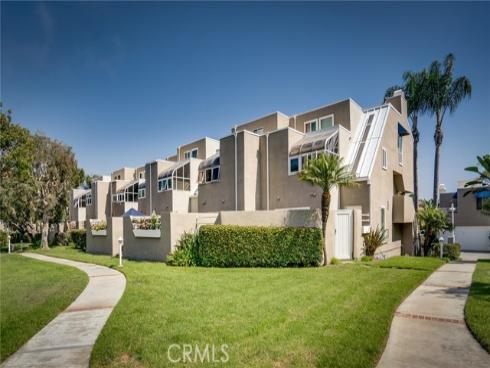 3309  Tempe   Drive, Huntington Beach, CA