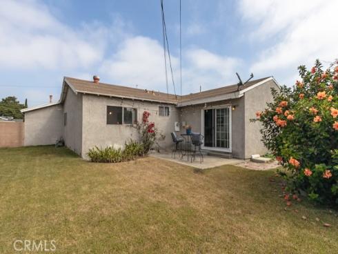 6382  Yale   Circle, Huntington Beach, CA