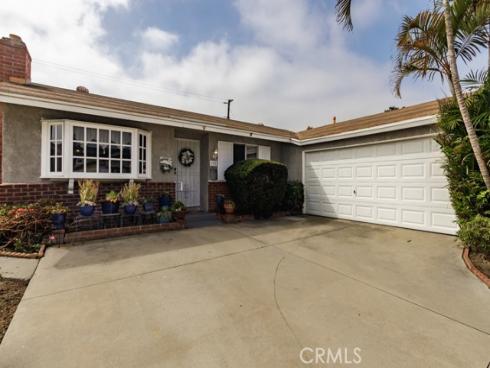 6382  Yale   Circle, Huntington Beach, CA