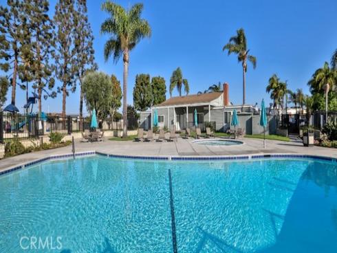 19844  Kingswood   Lane, Huntington Beach, CA