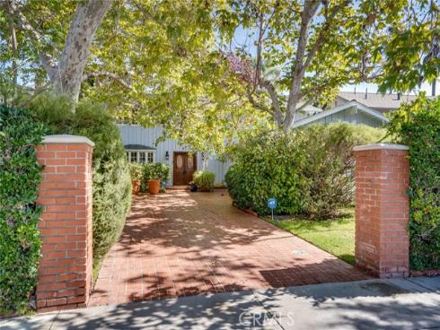 16842  Harkness   Circle, Huntington Beach, CA