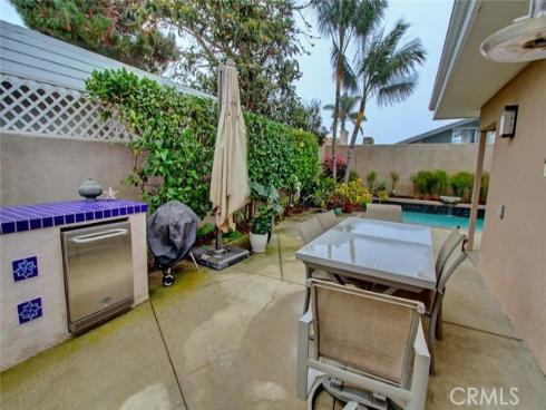 16941  Bedford Ln  , Huntington Beach, CA