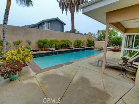 16941  Bedford Ln  , Huntington Beach, CA