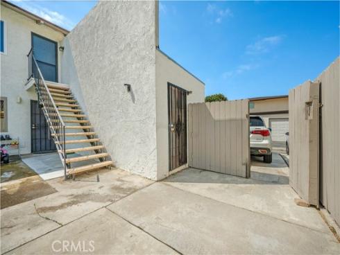 16541  Le Grande   Lane, Huntington Beach, CA