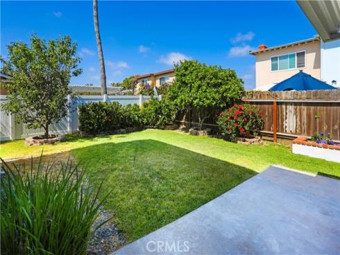 21912  Summer   Circle, Huntington Beach, CA