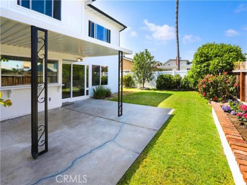 21912  Summer   Circle, Huntington Beach, CA