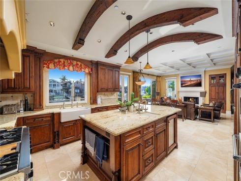 16111  Santa Barbara   Lane, Huntington Beach, CA