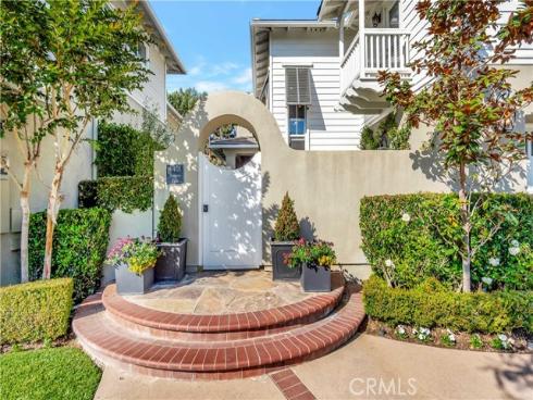 6401  Dogwood   Drive, Huntington Beach, CA