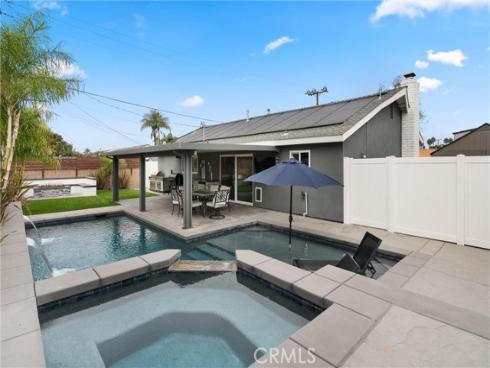 8242  Valencia   Drive, Huntington Beach, CA