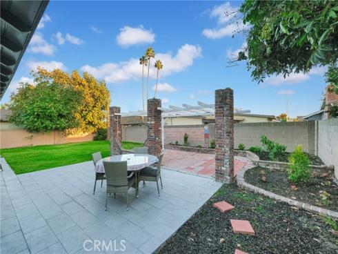 6562  Alexandria   Drive, Huntington Beach, CA