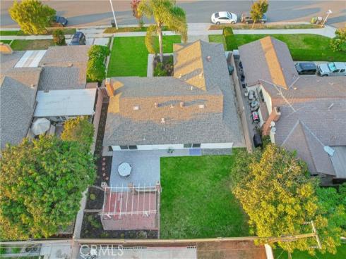 6562  Alexandria   Drive, Huntington Beach, CA