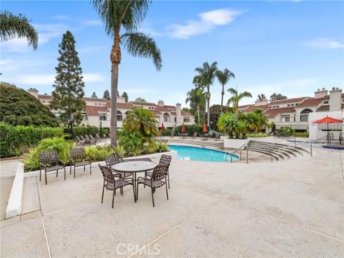 5101  Tortuga  110  Drive, Huntington Beach, CA