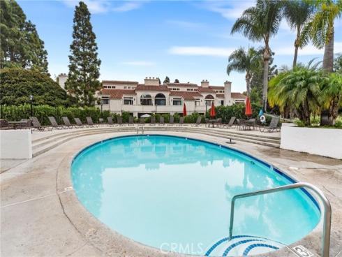 5101  Tortuga  110  Drive, Huntington Beach, CA