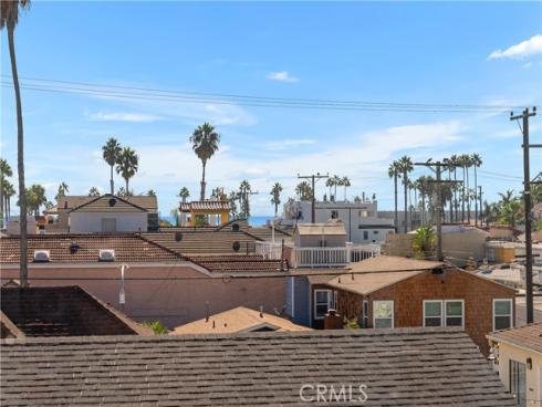 309  6th   Street, Huntington Beach, CA