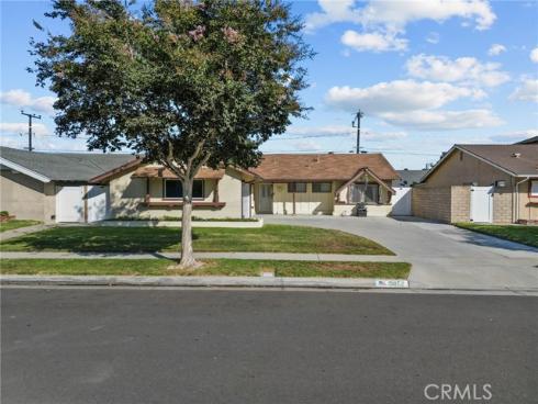 19852  Potomac   Lane, Huntington Beach, CA