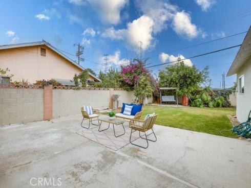 8452  Arnett   Drive, Huntington Beach, CA