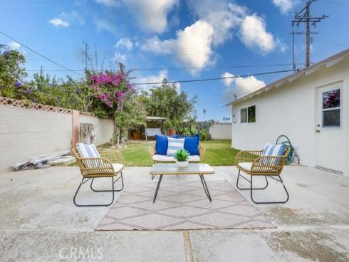 8452  Arnett   Drive, Huntington Beach, CA