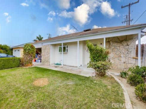 8452  Arnett   Drive, Huntington Beach, CA