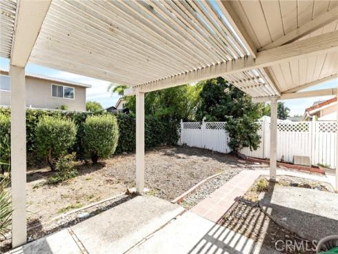 21662  Saluda   Circle, Huntington Beach, CA