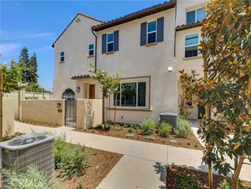 17941  Auger Lane  , Huntington Beach, CA