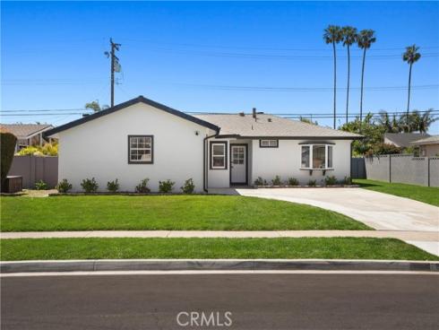 8102  Kiner   Drive, Huntington Beach, CA